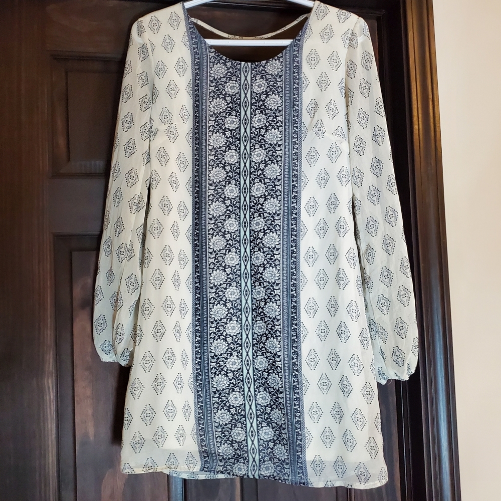 Rewind S 3/4 Sleeve Blue and White Dress